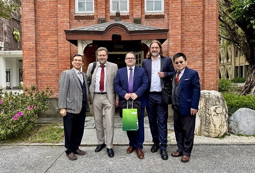 德國薩克森自由邦高教夥伴拜會北科大並參訪紅樓。