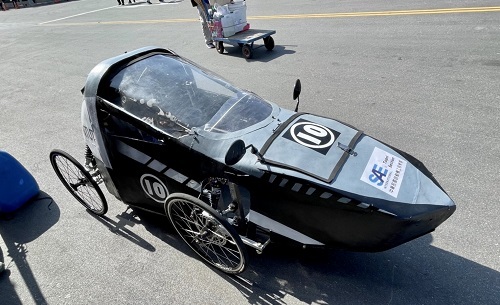 車車