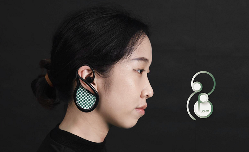 陳鈺文作品「LO-FI」運用珠寶與刺繡，扭轉大眾對助聽器冰冷制式的想像。