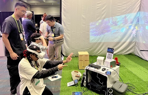北科大SIGGRAPH獲獎作品「跨境現實」，觀眾戴上VR頭盔即能以虛擬分身參與數位版演唱會。