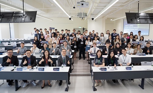 北科大獲教育部委託辦理「2023 APEC青年培訓課程」，邀集14國青年代表同場交流。