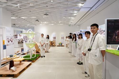 北科大工設系畢業展「造夢器官」展出65件作品，展現學生跨域設計實力。