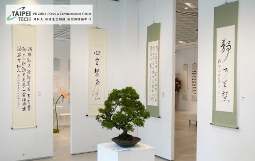 孫端吉教授墨寶，左至右依序為王維〈送元二使安西〉、心定慧易生、杜牧〈寄揚州韓綽判官〉、靜可生慧