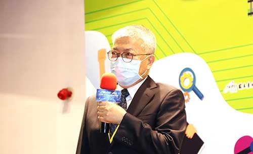 智慧鐵道學院召集人王錫福表示，近年鐵道產業發展是施政重點，台灣目前的專業人才相當不足，因此要進行系統化培育。