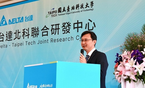 台達電源及系統事業群總經理陳盈源致詞。