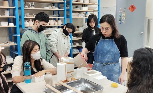 USR ceramics