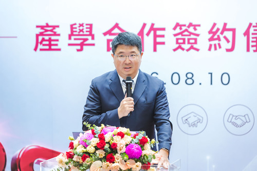 北科大校長任貽均表示，北科大始終秉持「企業出題、大學解題」理念，深化產學研發