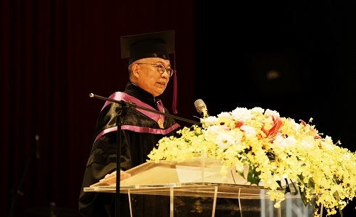 北科大校長王錫福勉勵畢業生,在順境中不忘本,逆境中不失志。(攝影:呂宇絜)