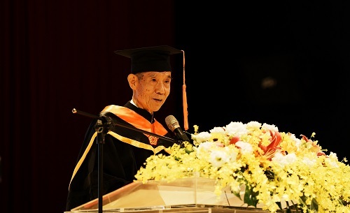 北科大建築文教基金會副董事長、名譽博士王小瀋致詞。(攝影:呂宇絜)