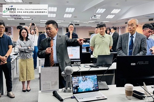 北科大主任秘書丁振卿介紹AI平台功能